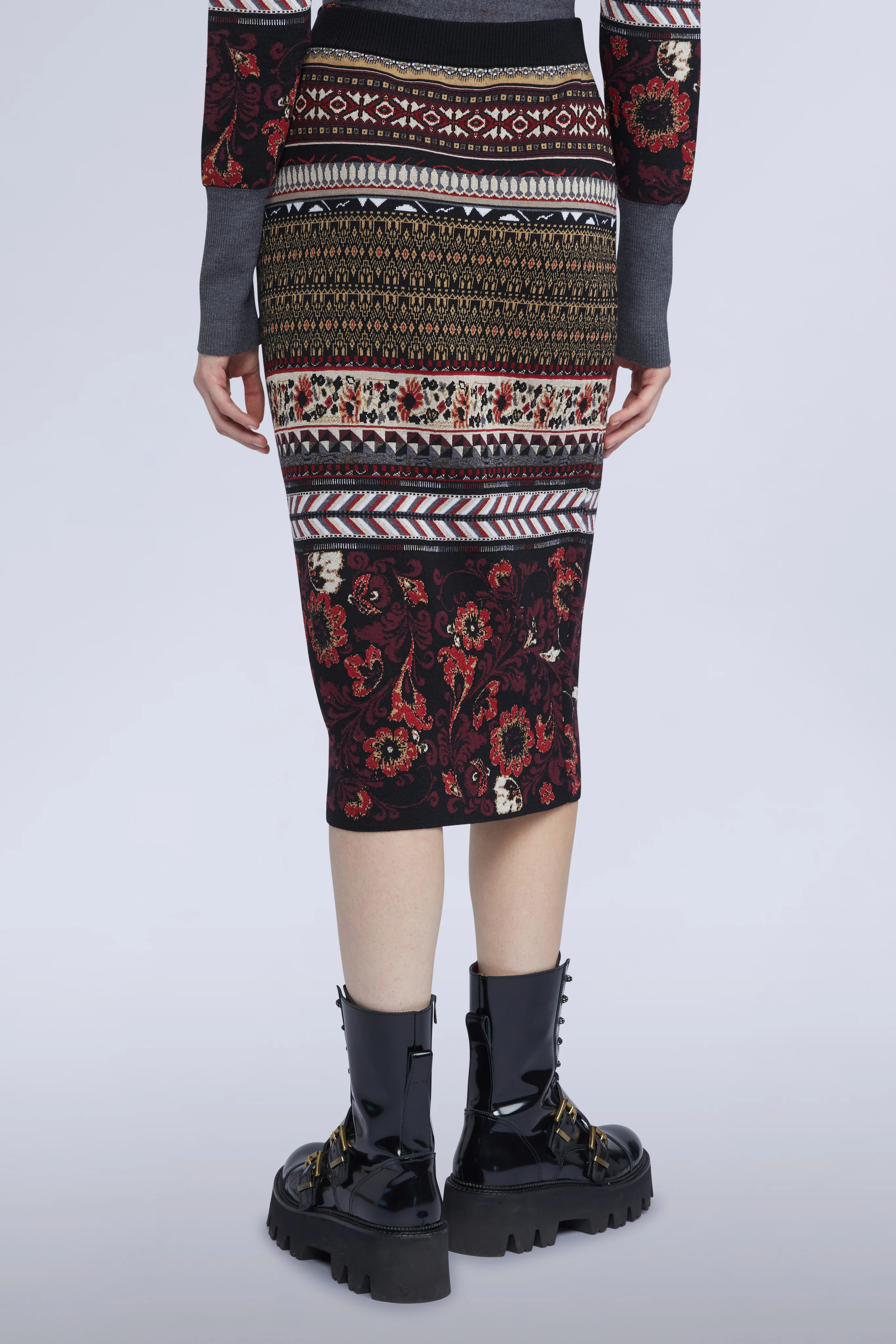 Camila - Image 4
