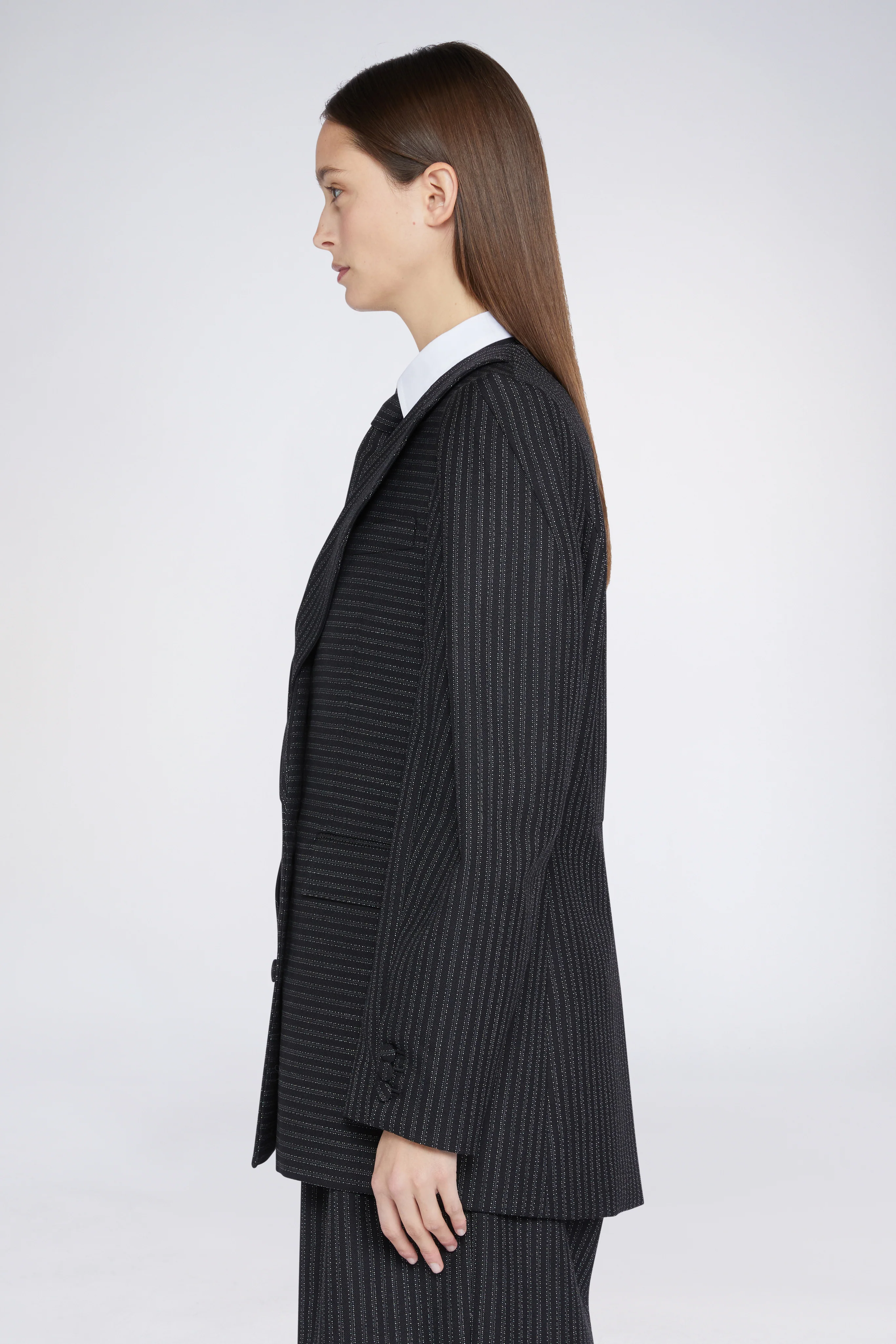 Amalia - Image 3