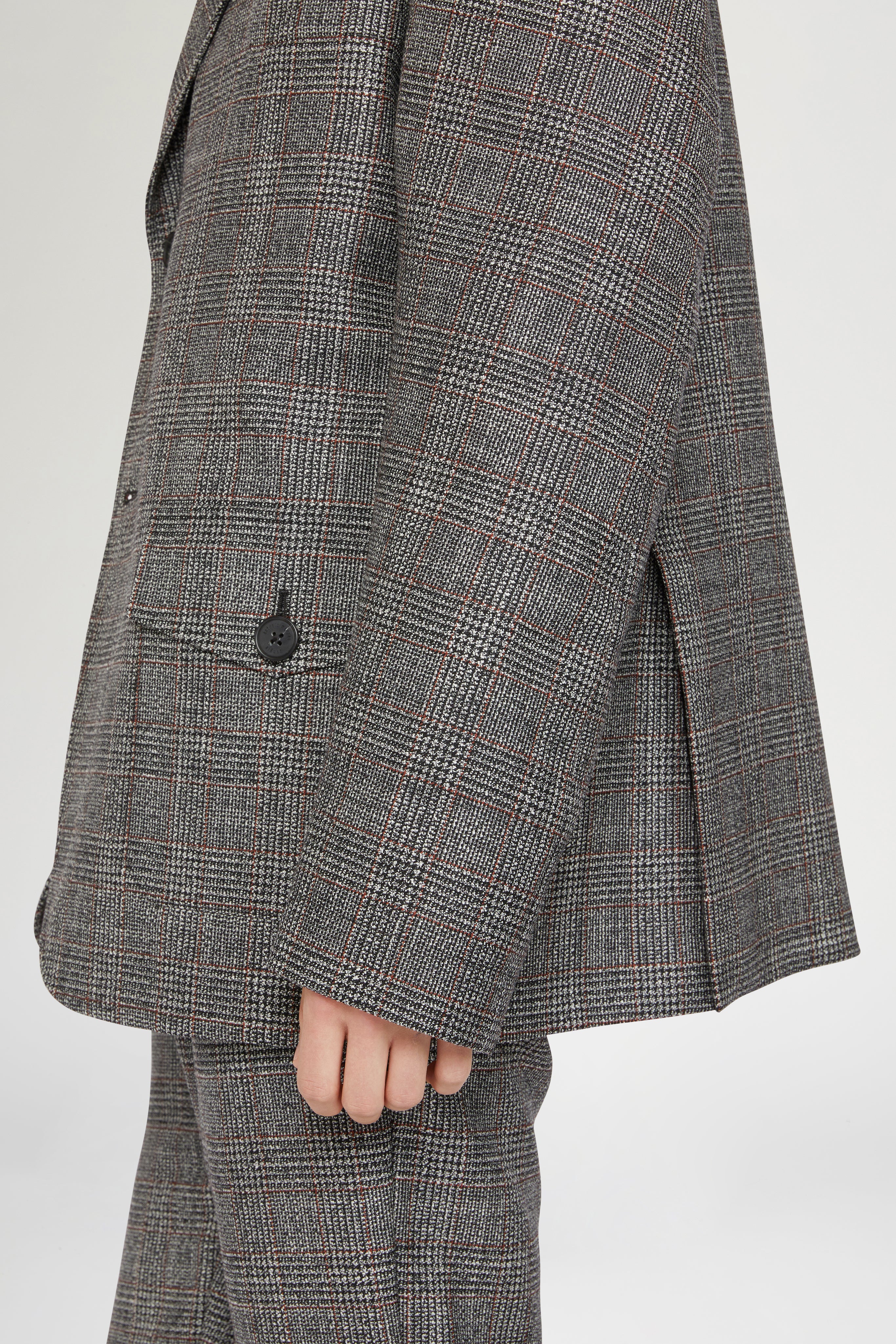 Grey Single-Breasted Blazer - Image 4