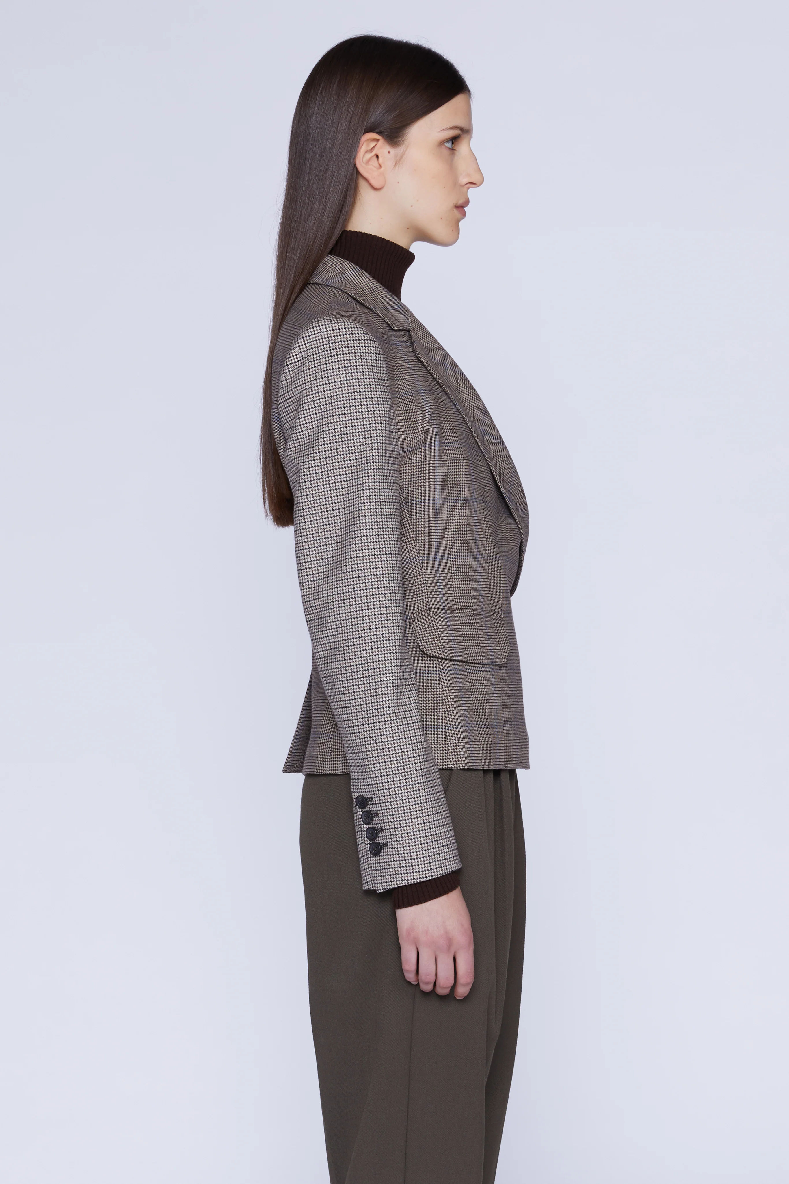 Erica - Image 4