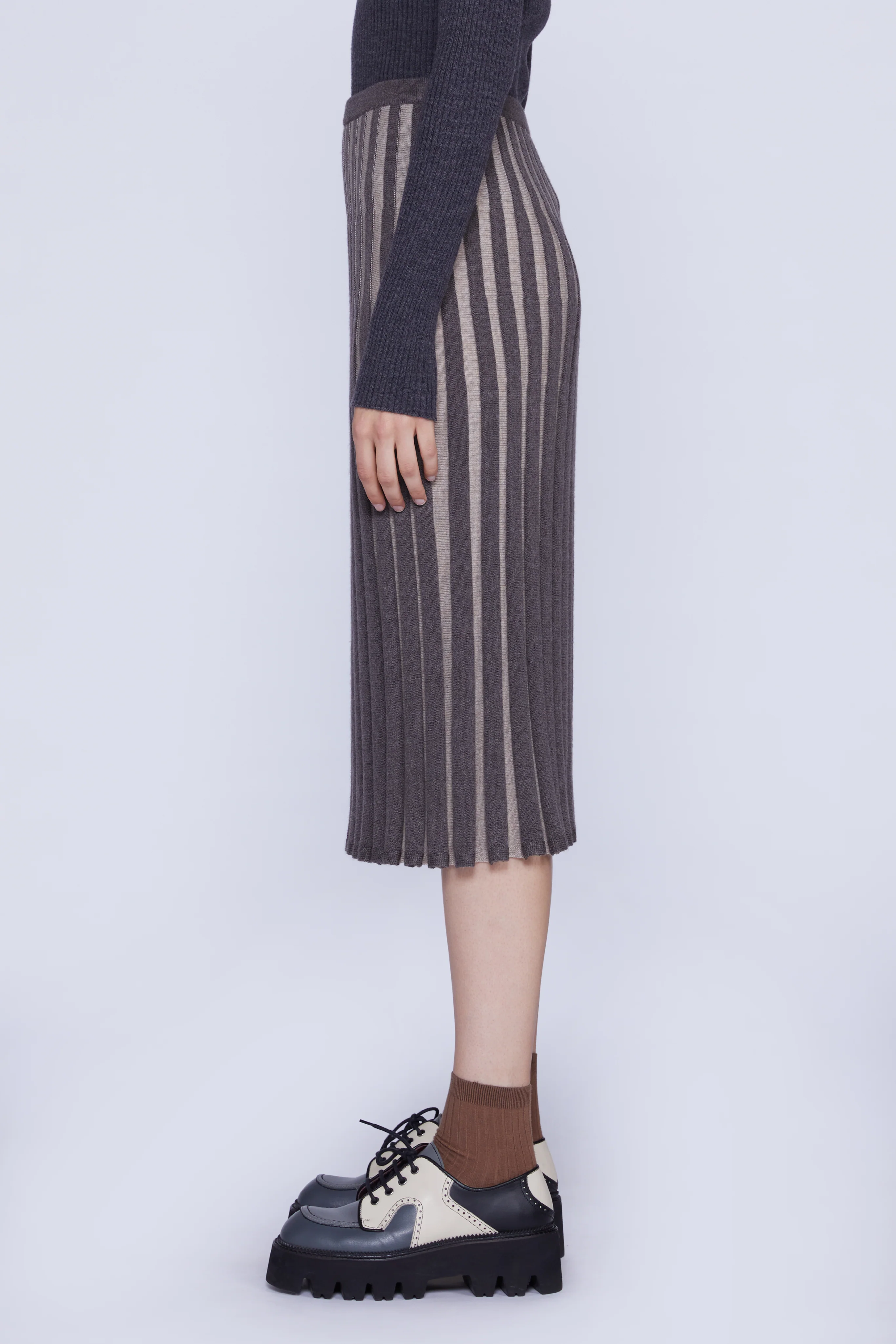 Melina B - Image 3