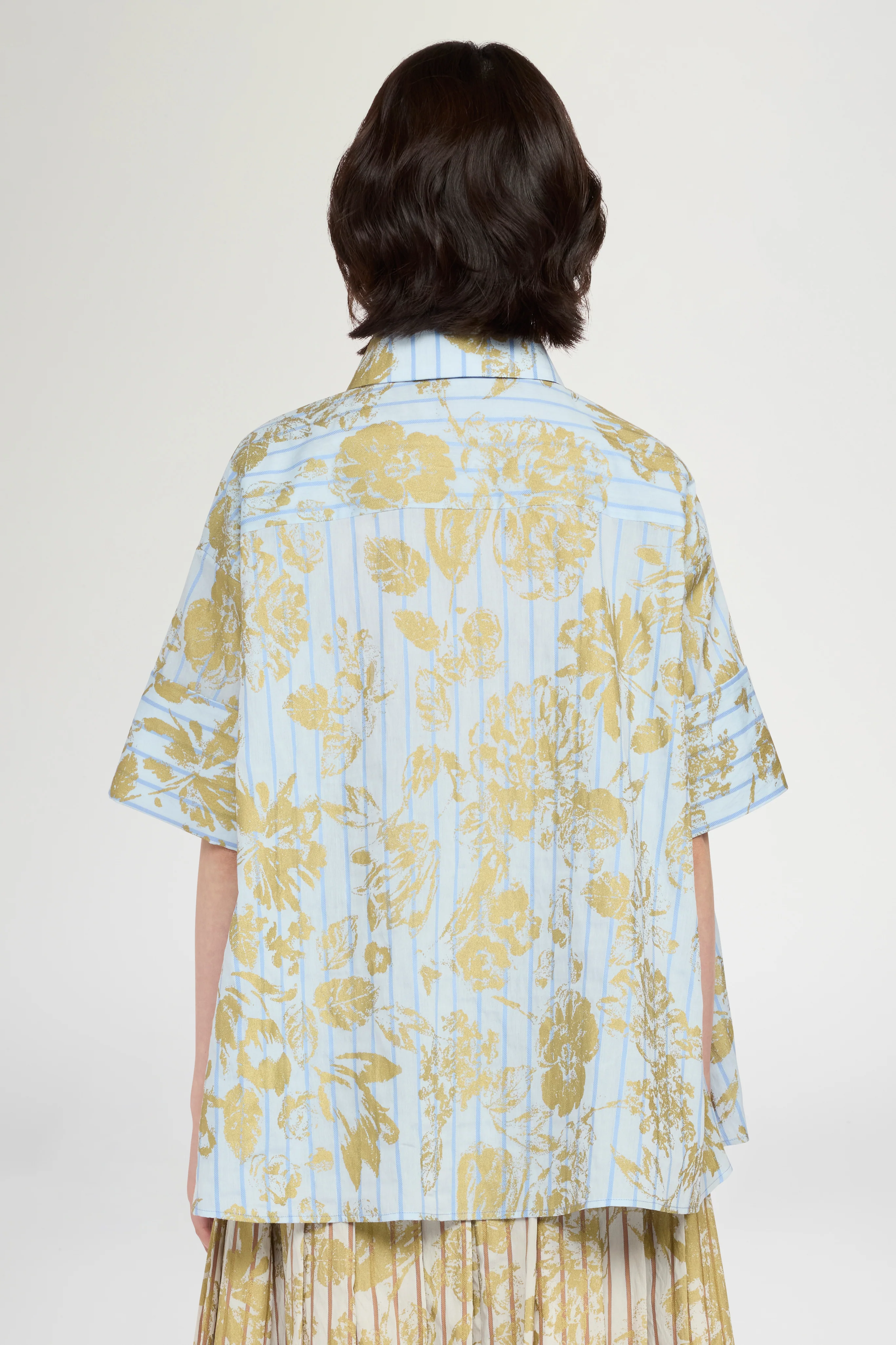 Blue Gold Floral Short-Sleeve Shirt - Image 3