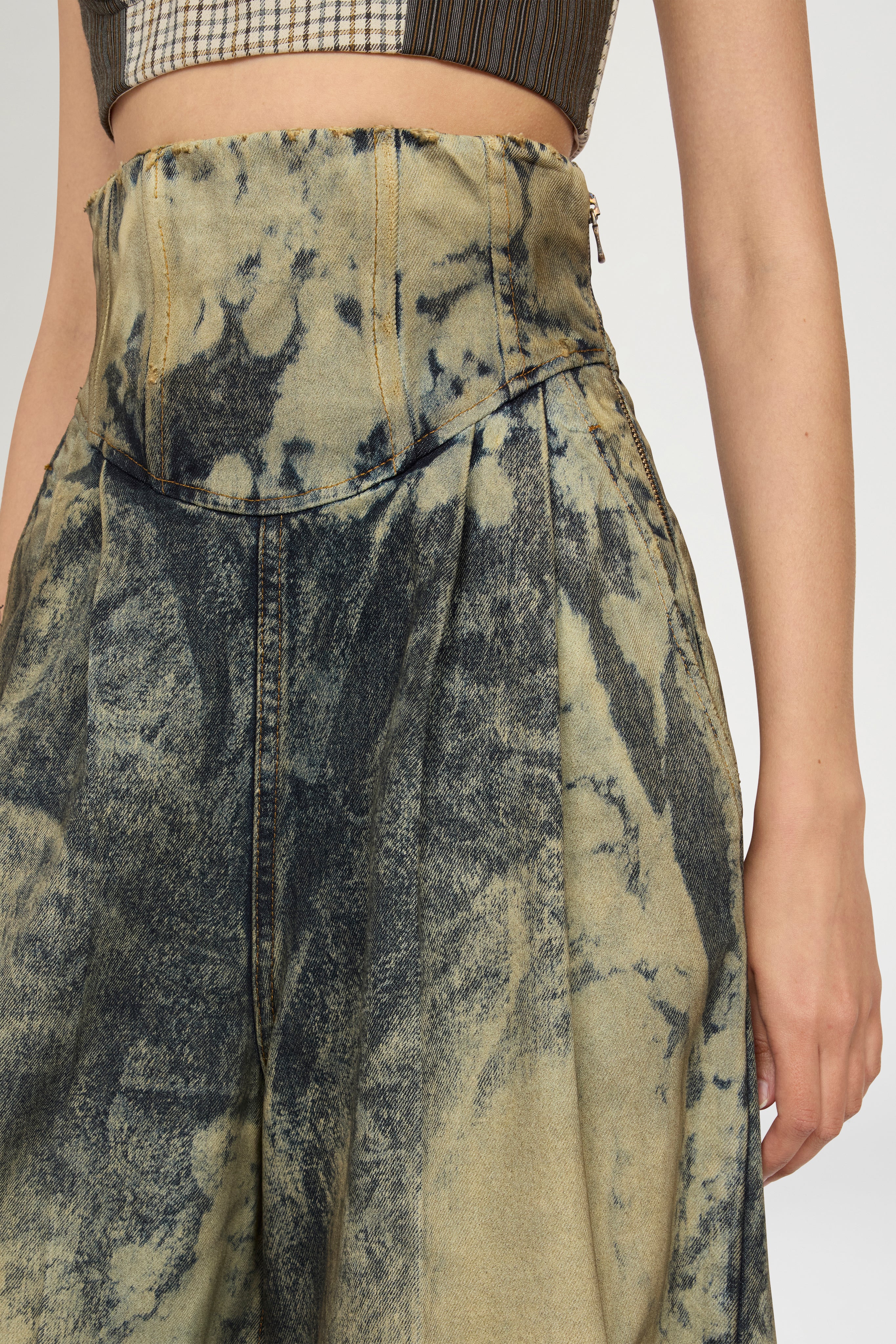 Bustier High-Waisted Denim Palazzo Pants - Image 4