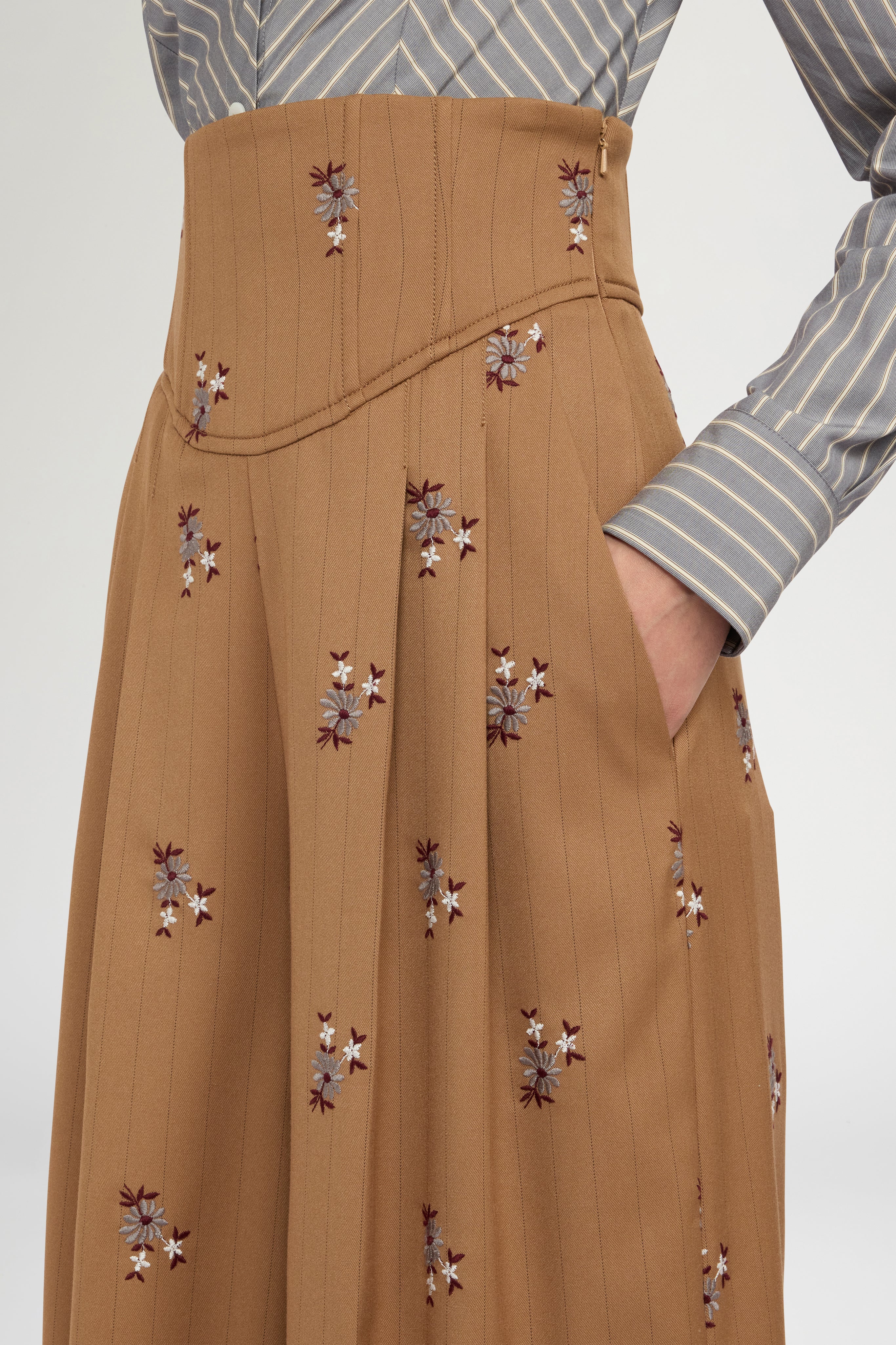 Corset-Style Palazzo Trousers - Image 4