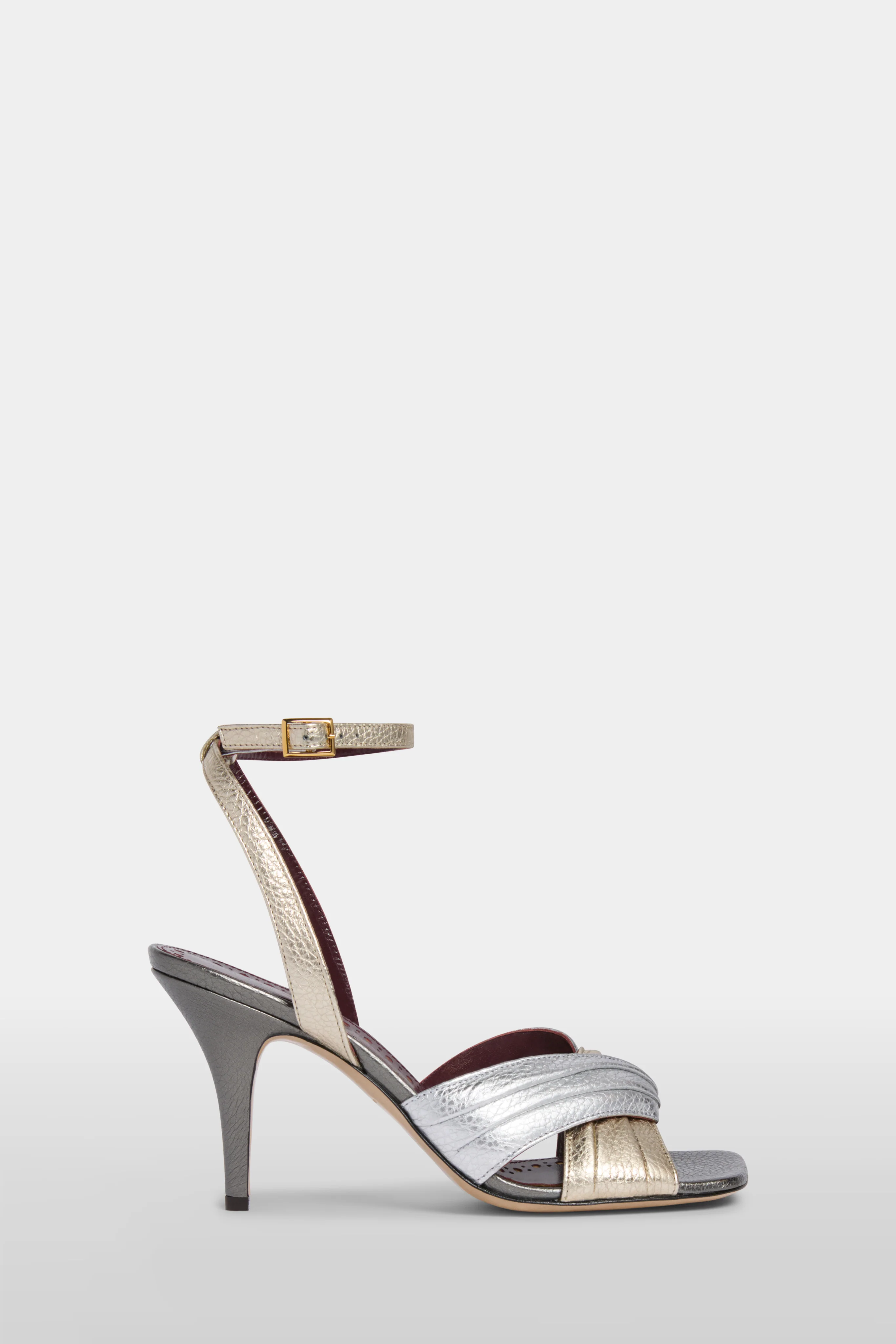 Curvy - Image 5