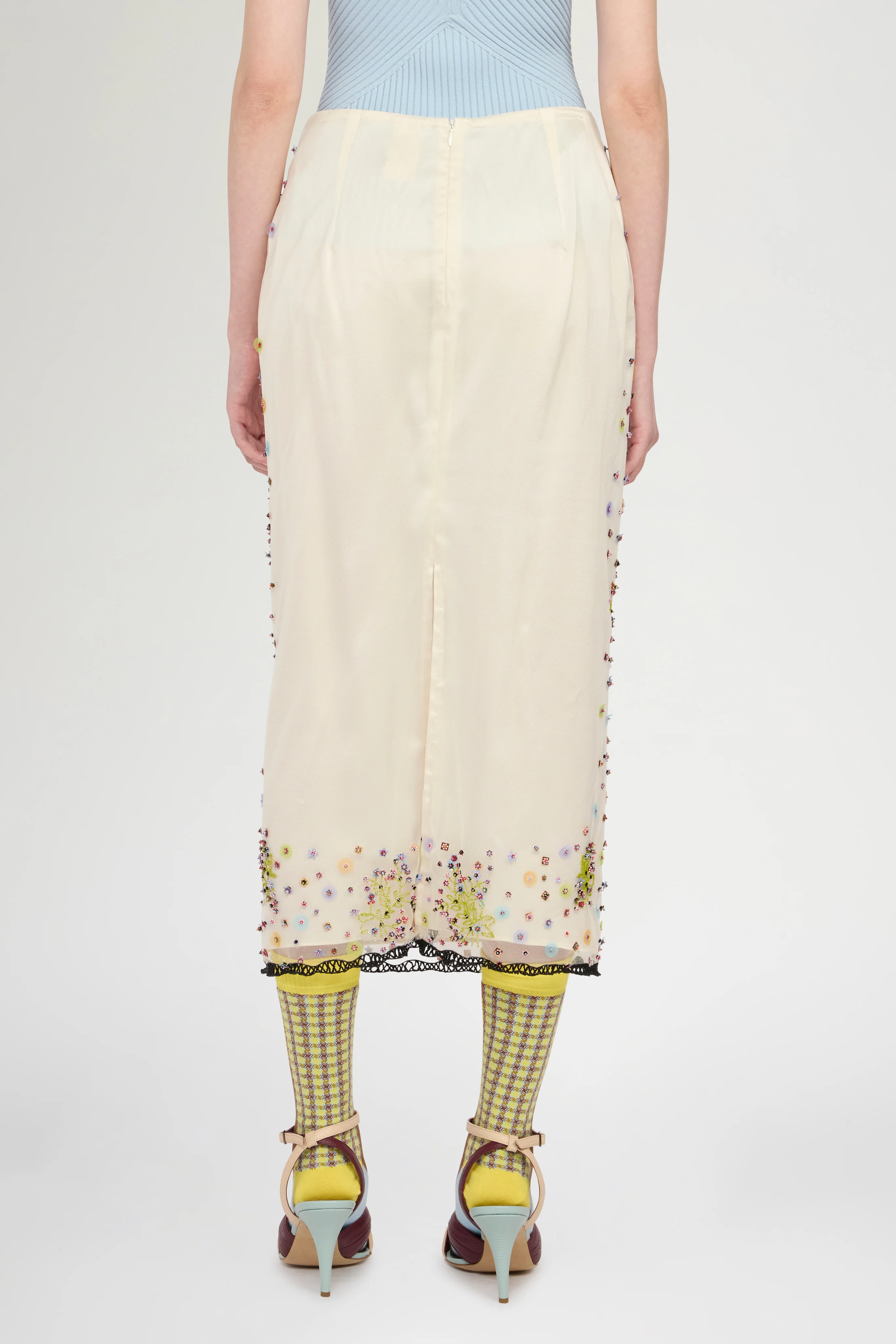 Floral Embroidered Pencil Skirt - Image 3