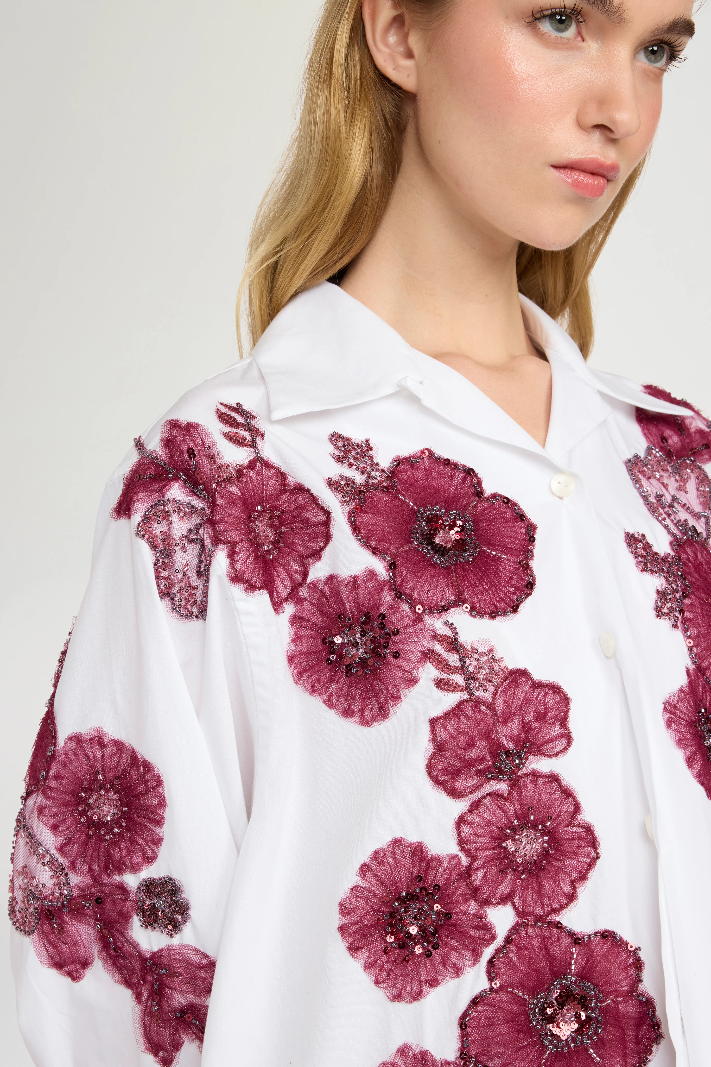 Robespierre Shirt With Floral Appliqués - Image 3