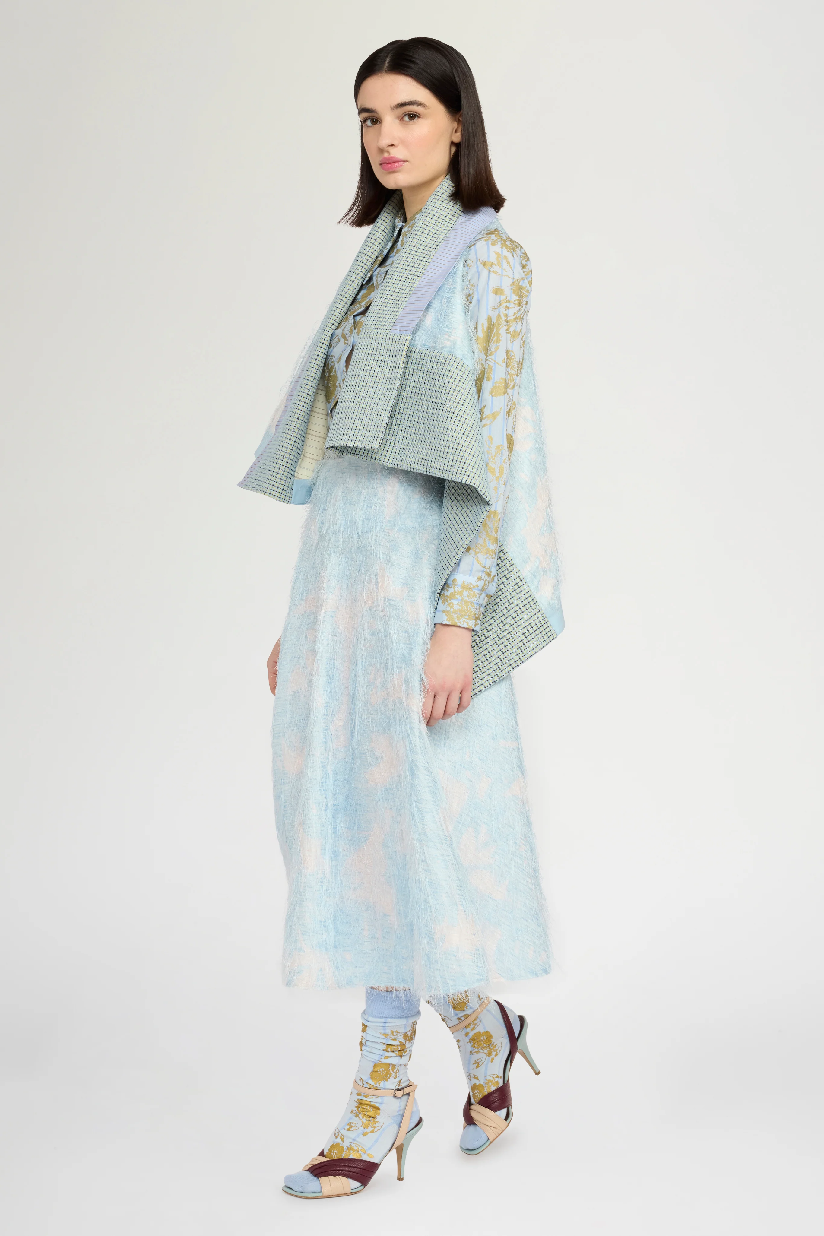 Round-cut Patchwork Gavoi with Mixed Fabrics - Image 2