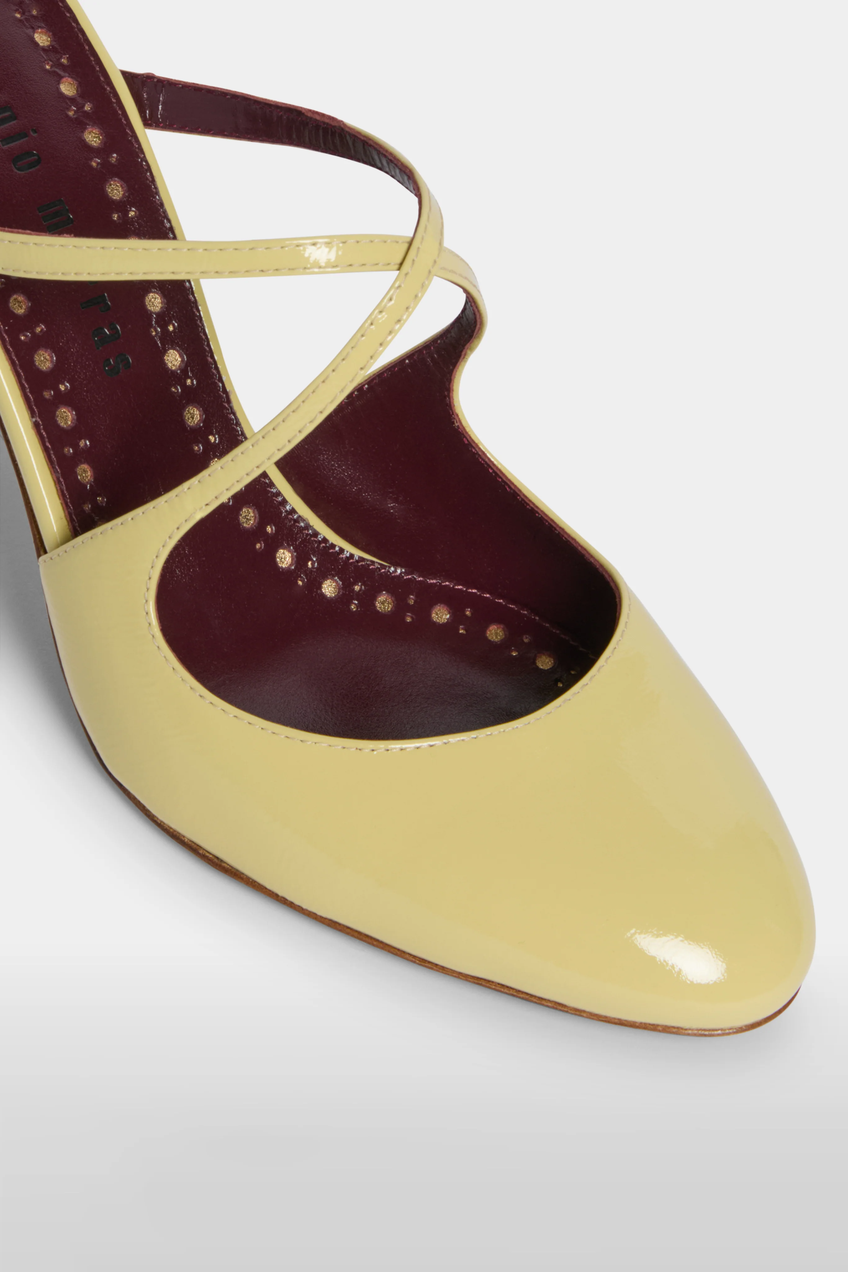 Candis - Image 16