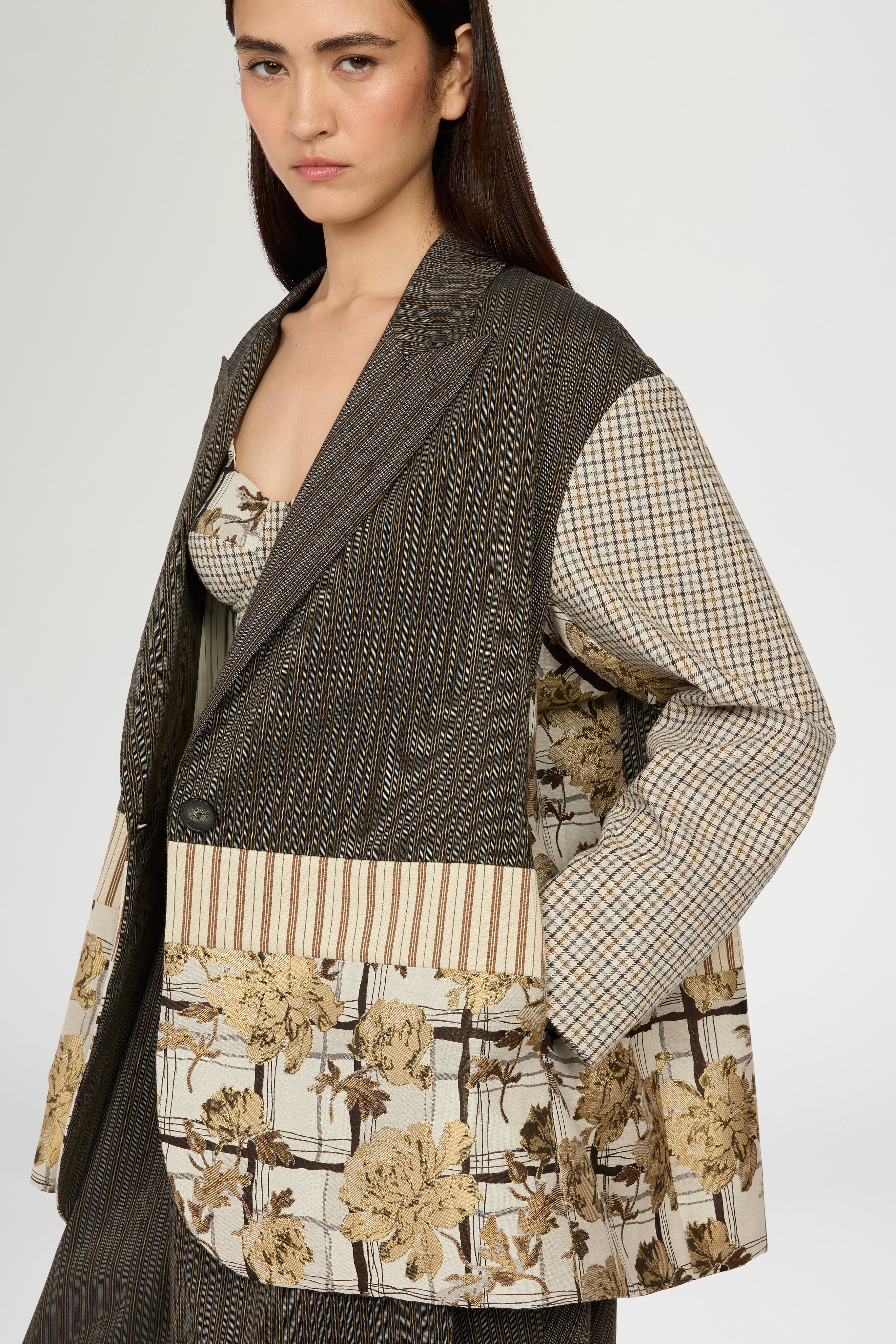 Single-Breasted Pinstripe and Floral Jacquard Jacket - Image 4