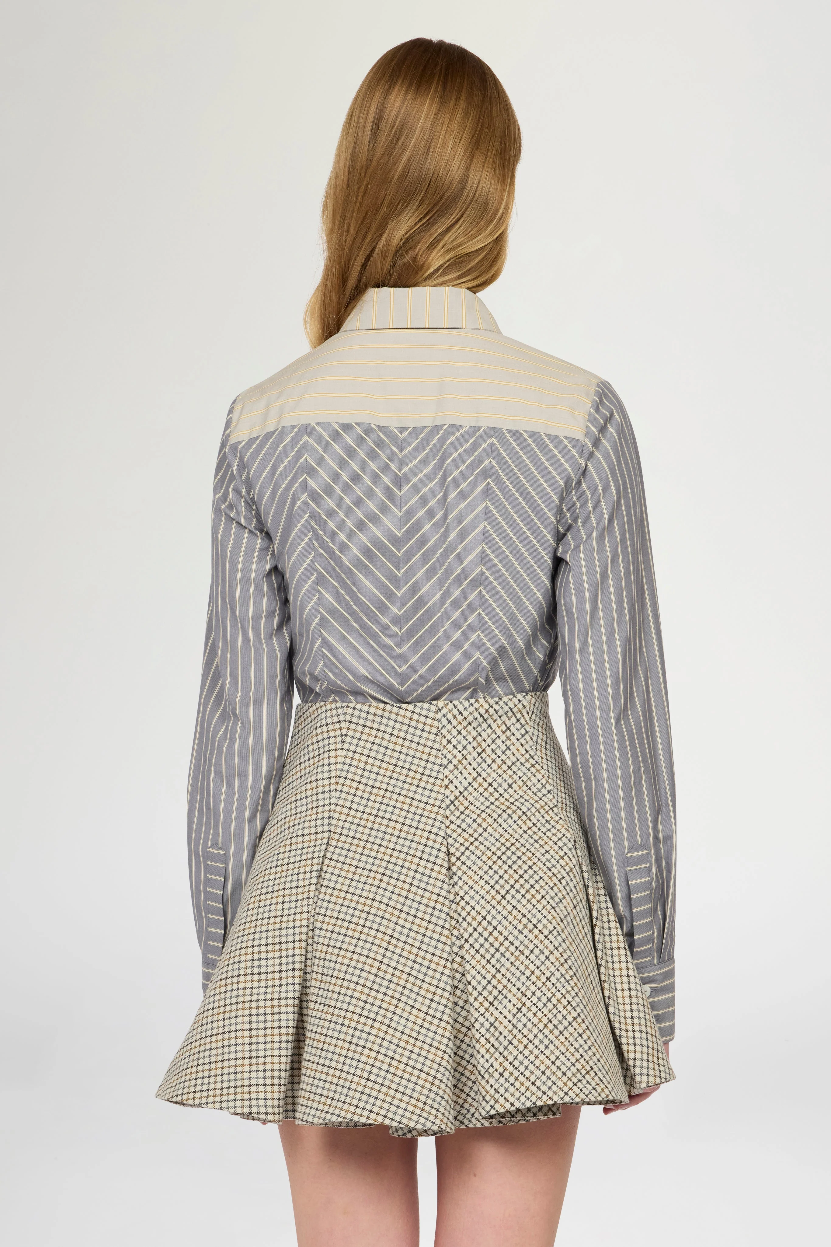 Slim Shirt with Contrasting Beige Striped Insert - Image 3