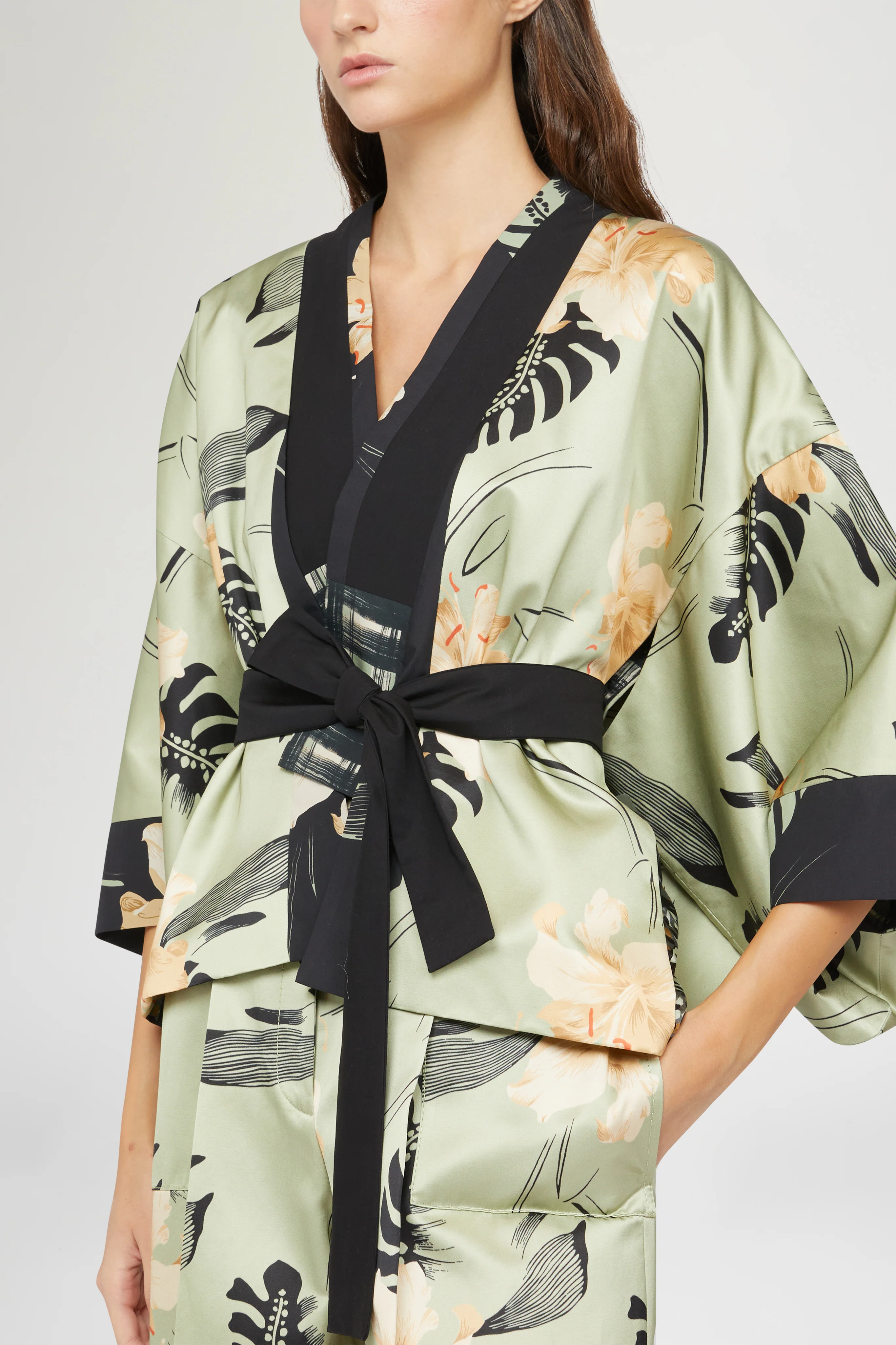 Kimono Ibiscus Print - Image 6