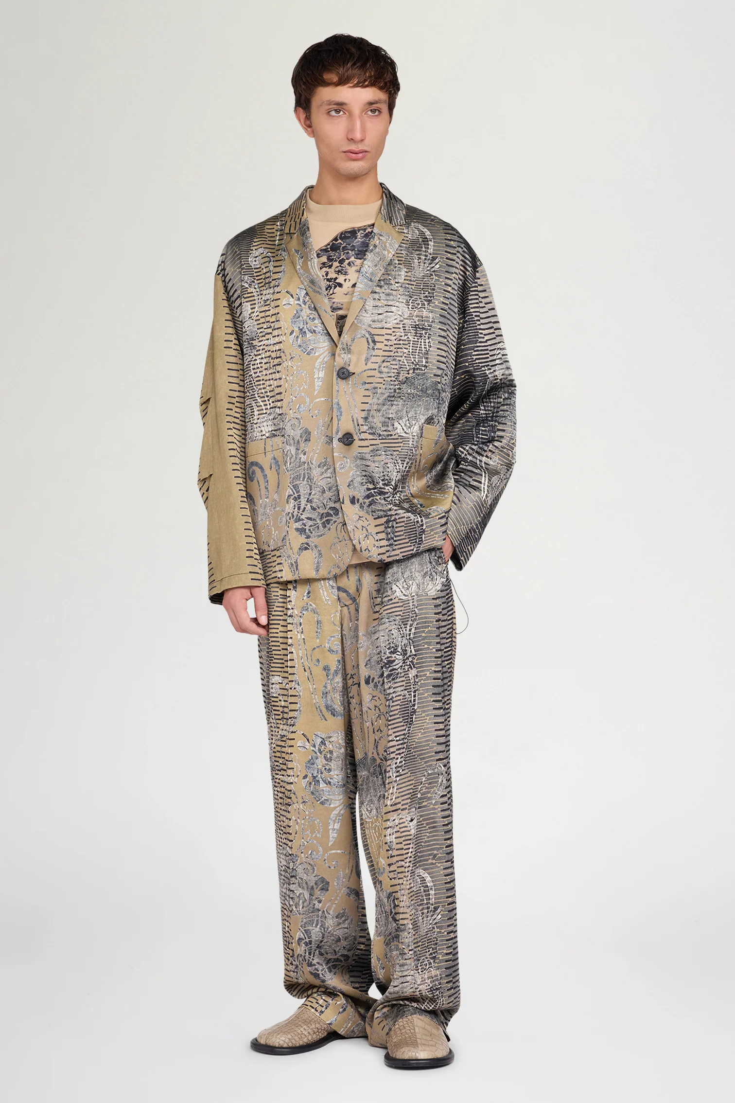 Patterned Tailored Pleated Pants - Image 2
